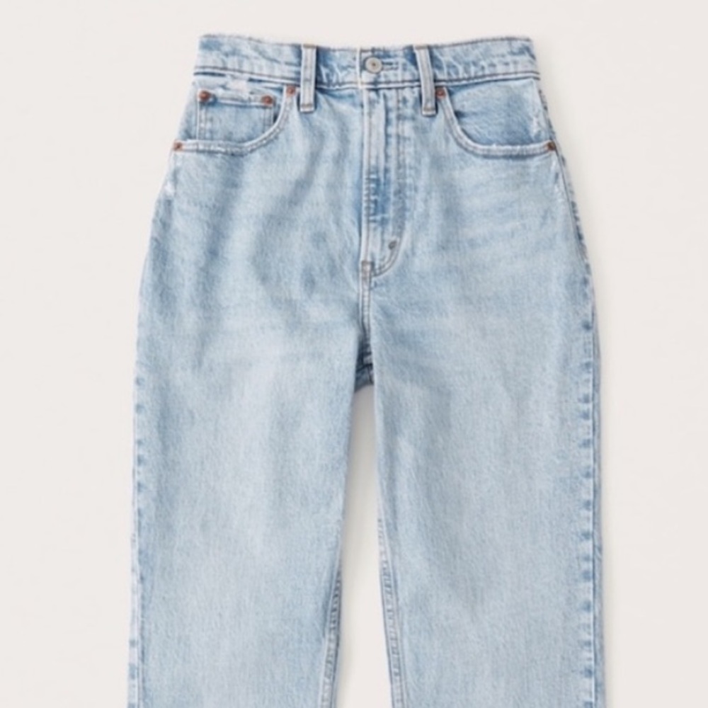 Abercrombie & Fitch 90’s Straight Ultra High Rise Jeans Size 29 XLong Curve Love